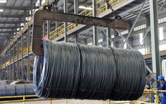 Cập nhật giá vật liệu hôm nay 23/3: Giá thép, xi măng vẫn "neo đỉnh"
