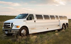 Ngắm 9 chiếc limousine kéo dài vừa điên rồ vừa thú vị hiếm có trên đời