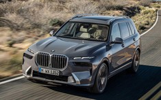 BMW X7 2023 cập nhật diện mạo và công nghệ iDrive 8 mới mẻ