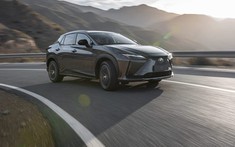 Lexus RZ 450e 2023 chính thức hé lộ, bán toàn cầu, vô-lăng điện, tuỳ biến dẫn động trước sau
