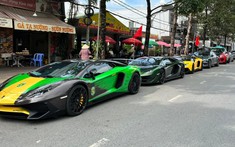 Bộ 3 xe Lamborghini giới hạn cùng nhiều siêu xe đình đám của nhà giàu Việt "phượt" về Cần Thơ