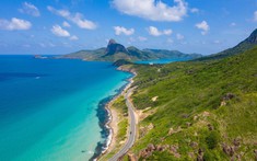 Côn Đảo sẽ trở thành khu du lịch sinh thái biển đảo tầm cỡ quốc tế với 16 hòn đảo lớn, nhỏ