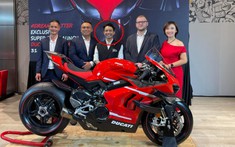 Minh "Nhựa" lại tiêu tiền của bố khi tậu Ducati Superleggera V4 có giá gần 6 tỷ đồng