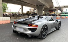 Xuất hiện hình ảnh siêu xe triệu đô Porsche 918 Spyder của doanh nhân Việt lăn bánh tại Sài thành