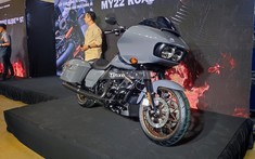 Harley-Davidson ra mắt cặp đôi Road Glide ST và Street Glide ST 2022 với biker Việt, giá từ 1,2 tỷ đồng