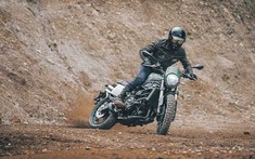 Scrambler Benelli Leoncino 800 Trail 2022 trình làng với động cơ mạnh hơn