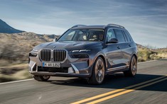 SUV hạng sang cỡ lớn BMW X7 2023 chính thức trình làng, đối đầu Lexus LX 600