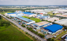 Doanh nghiệp địa ốc “bẻ lái” sang khu công nghiệp