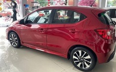 Honda Brio RS giảm tới 54 triệu đồng, đại lý mạnh tay kích cầu