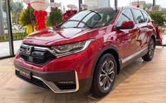 Mở đầu tháng 4, Honda CR-V ưu đãi gần 300 triệu tại đại lý 