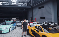 Nhà sưu tập xe lớn nhất Malaysia có đầy Bugatti và Ferrari, nhưng vẫn lái chiếc Proton hàng ngày