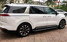 Chạy 4.000km, KIA Carnival rao bán cao hơn giá xe mới