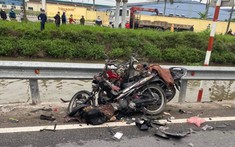 Video: Ô tô con lao sang làn đường ngược chiều, tông 3 xe máy khiến 1 người tử vong tại Thái Bình