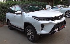 "Mục sở thị" Toyota Fortuner Legender bọc thép chống đạn, nặng hơn 1,5 tấn so với xe tiêu chuẩn