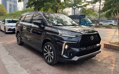 Toyota Veloz Cross 2022 "siêu lướt" được rao bán với giá cao hơn cả xe mới