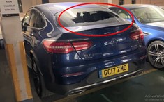 Video: Tuấn Hưng bị kẻ gian đập vỡ kính xe Mercedes-Benz, trộm sạch đồ hiệu mua cho vợ ở Anh