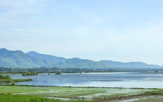 Bình Định không san lấp nhiều ao, hồ, đầm có chức năng phát triển du lịch