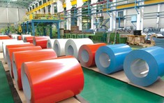 Giữ nguyên áp thuế chống bán phá giá thép phủ màu Trung Quốc