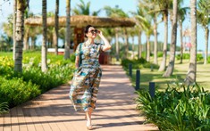NSND Lê Khanh tận hưởng kỳ nghỉ giàu cảm xúc với Venezia Beach, ấn tượng với mô hình đầu tư HomeResort