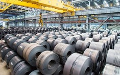 Hòa Phát thông báo giảm thêm 80 USD/tấn với thép cuộn cán nóng