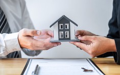 Đề xuất giải pháp kiểm soát hoạt động môi giới bất động sản