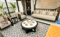 Hana House - căn nhà phố nội thất Indochine ăn khớp với bộ sưu tập gốm sứ của gia chủ
