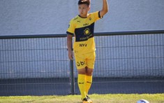 Quang Hải suýt ghi bàn, HLV Pau FC ôm đầu tiếc nuối