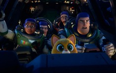 'LightYear' - Chuyến du hành vũ trụ tìm ý nghĩa cuộc sống