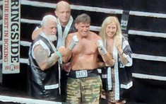 Ngỡ ngàng võ sĩ U50 đánh duy nhất 1 trận, thắng knock-out và giải nghệ