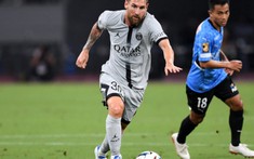 Messi 'hàng Thái' đối đầu Messi 'hàng real', tiếc đứt ruột vì quên xin chụp ảnh