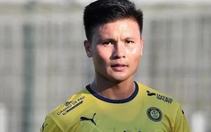 Quang Hải xuất hiện cực ngầu, 'ngang ngửa' sao nổi tiếng nhất của Pau FC