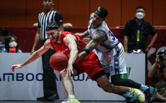 Thang Long Warriors cắt chuỗi thua, 'mở cửa' giành vé play-offs