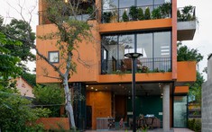 Ngôi nhà 3 tầng lồng ghép 2 thành một gắn kết nhiều thế hệ tại Củ Chi