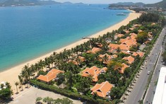 Bất cập từ việc “phân lô” các dự án khu du lịch ven biển