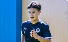 Lộ diện 'vũ khí bí mật' giúp Quang Hải giải quyết bài toán ngôn ngữ tại Pau FC