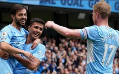 Man City chính thức  thành công