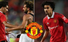 Sao trẻ Man United tạo nên 'địa chấn' tại sân vận động Rajamangala