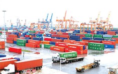 Nửa đầu tháng 7/2022: Thâm hụt thương mại hơn 2 tỷ USD