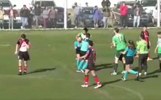 Cầu thủ Argentina đấm nữ trọng tài khiến cả thế giới phẫn nộ