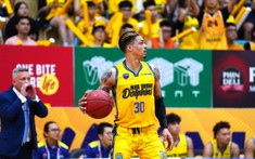 VBA 2022: 'Lá bài tẩy từ Thái Lan' rực sáng đem về chiến thắng nghẹt thở cho Nha Trang Dolphins