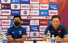 HLV Việt Nam và Thái Lan 'tăng bốc' đối thủ trước trận cầu 'sinh tử'
