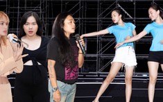 Dàn thí sinh Miss World Vietnam 2022 chăm chỉ tập luyện, sẵn sàng 'bùng nổ' trong đêm chung kết