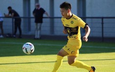 Pau FC kiếm được 1 điểm sau khi Quang Hải bị thay ra