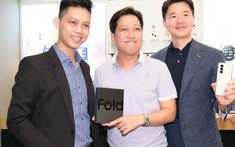 Trường Giang, Khả Như cùng nhiều sao Việt tụ hội tại MT Smart trong sự kiện mở bán Galaxy Z Fold4 và Z Flip4