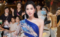 Dễ thương như Đỗ Thị Hà: chạy xe máy cùng bạn bè 'mang Trung thu' đến với người vô gia cư Hà Nội