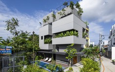 Nhà phố chỉ 80m2 thiết kế như khu nghỉ dưỡng xanh ở tại Nha Trang