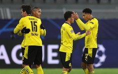 Chia tay Eric Garcia, Xavi 'âu yếm' ngay thần đồng Dortmund từng vô địch châu Âu