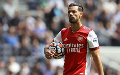 CHÍNH THỨC! Arsenal đẩy mạnh thanh lọc,  ra đi