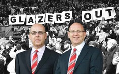 Cổ động viên Man United biểu tình chống lại nhà Glazer