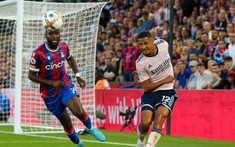 Gallas so sánh sao Arsenal với